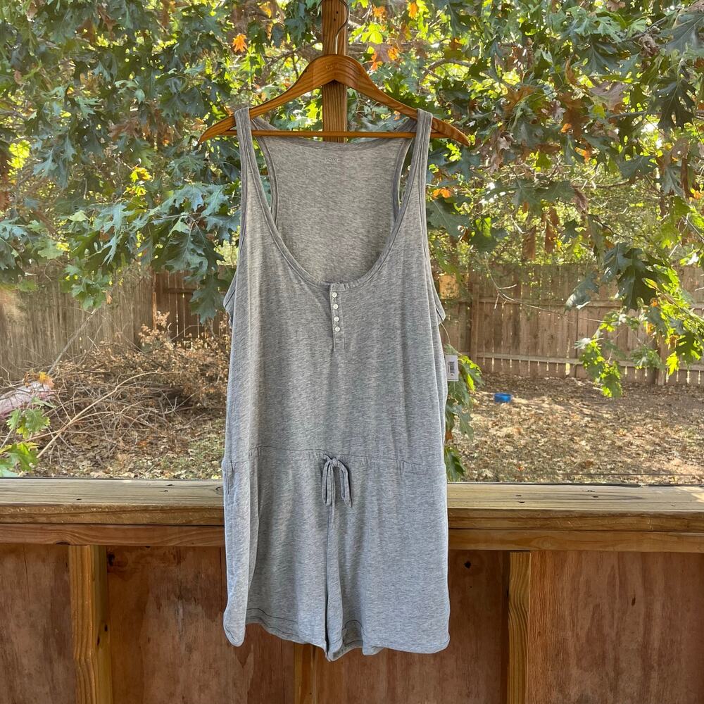 Gap Love By Gap Women's Lifestyle Romper Light Heather Size XL. NEW!
